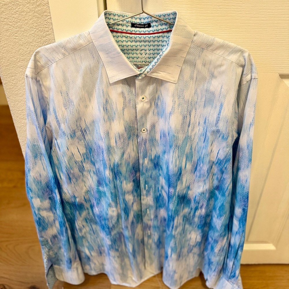 Bugachi Men's Long Sleeved Dress Shirt